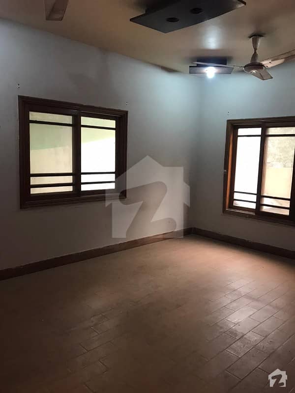 4BED DD BRAND PORTION FOR SILENT COMMERCIAL RENT AT PECHS BLOCK 2 PECHS