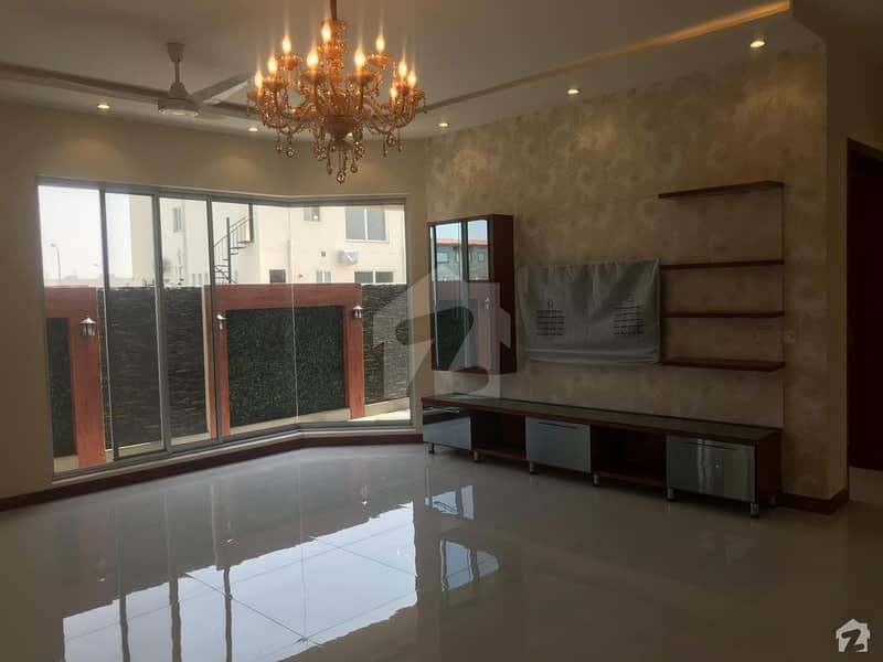 پنجاب کوآپریٹو ہاؤسنگ سوسائٹی لاہور میں 4 کمروں کا 10 مرلہ مکان 1.85 کروڑ میں برائے فروخت۔