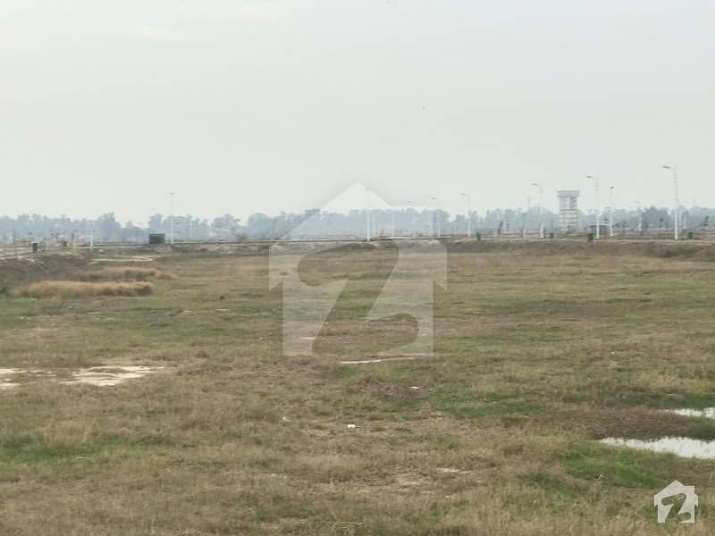 1 KANAL PLOT FOR SALE BLOCK U PLOT NEAR 1528