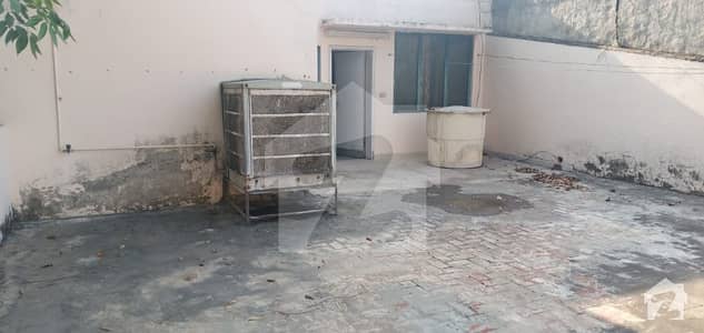 Low Price 1 Kanal Used House For Sale In Model Town Low Price 1 Kanal Used House For Sale In Model Town