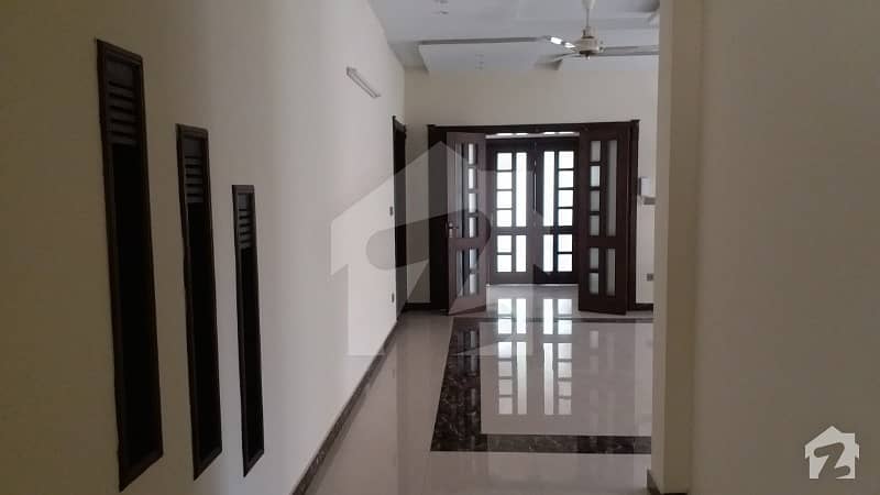 Dha Phase 1 Full House Available For Rent Best Location