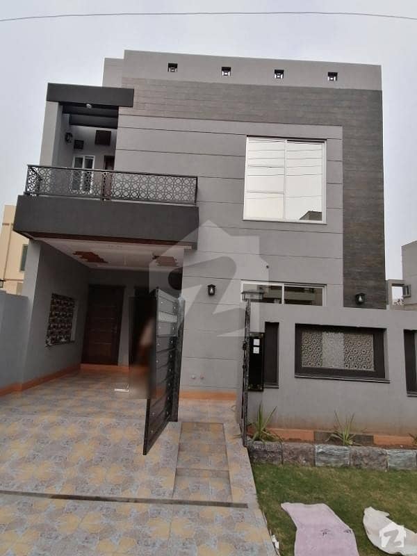 5 Marla Brand New House For Sale Near Park Market Main Gate