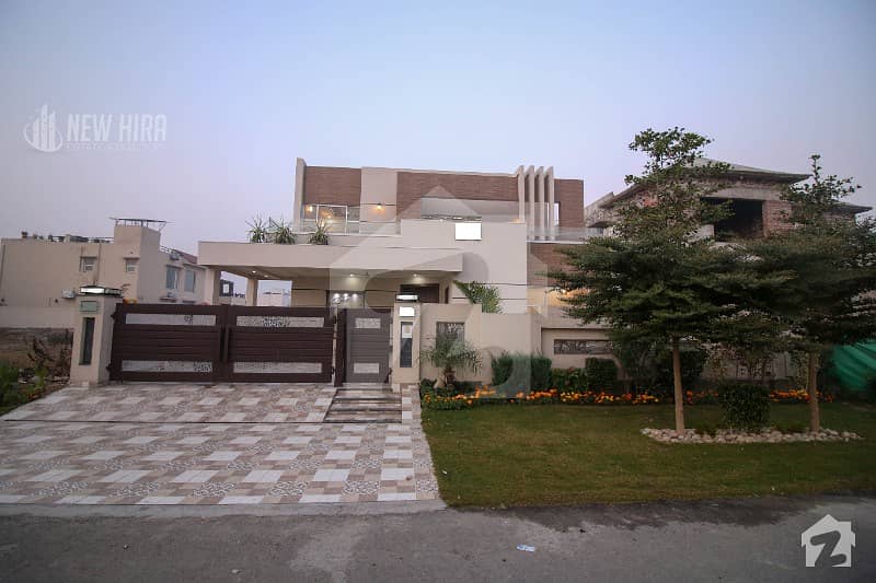 ڈی ایچ اے فیز 6 ڈیفنس (ڈی ایچ اے) لاہور میں 5 کمروں کا 1 کنال مکان 4.05 کروڑ میں برائے فروخت۔