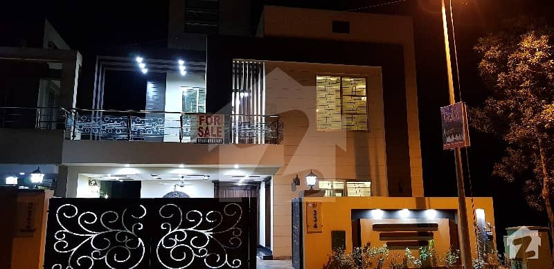 Near To Park 10 Marla Brand New House For Sale In Bahria Town Lahore