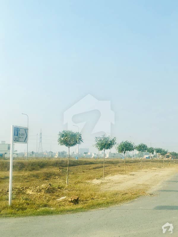 Nearest Main Broadway Road  Plot For Sale At 245 Lac