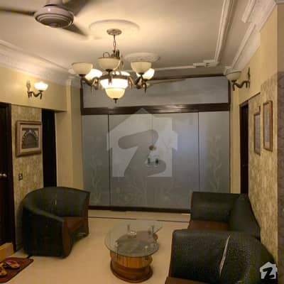 کلفٹن ۔ بلاک 2 کلفٹن کراچی میں 1 کمرے کا 2 مرلہ کمرہ 20 ہزار میں کرایہ پر دستیاب ہے۔