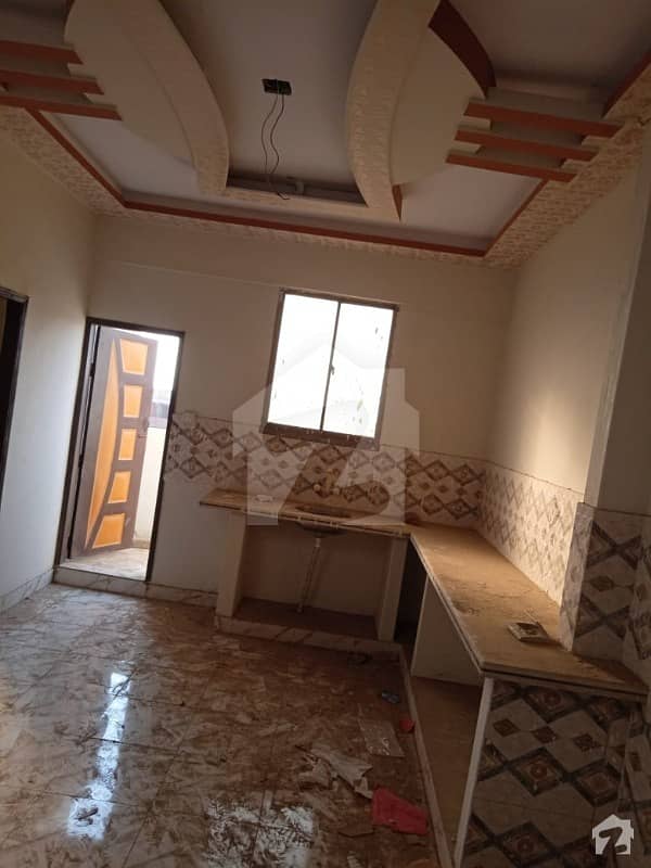 5 Room New Farnesh With Roof   Flat For Sale