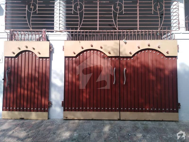 شاداب کالونی بہاولپور میں 2 کمروں کا 7 مرلہ زیریں پورشن 18 ہزار میں کرایہ پر دستیاب ہے۔