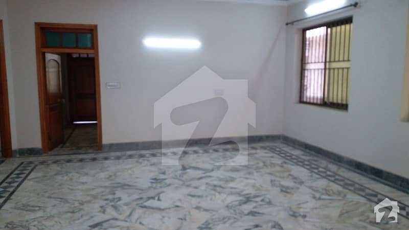 Hayatabad Phase 6 F10 Upper Portion For Rent