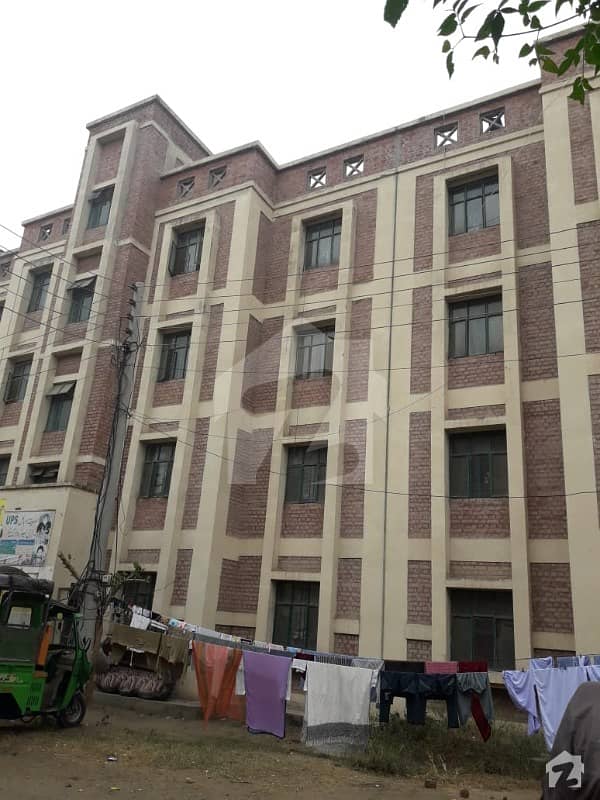 ایل ڈی اے ایوینیو لاہور میں 2 کمروں کا 5 مرلہ فلیٹ 12 لاکھ میں برائے فروخت۔