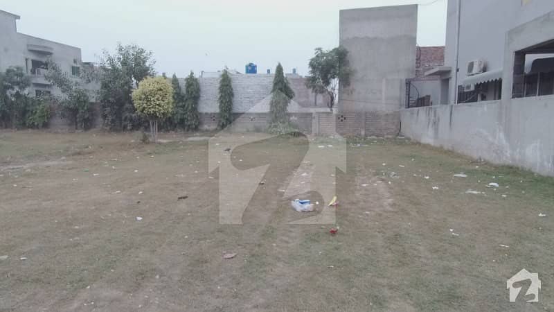 ڈیوائن گارڈنز لاہور میں 6 کمروں کا 10 مرلہ رہائشی پلاٹ 1.2 کروڑ میں برائے فروخت۔