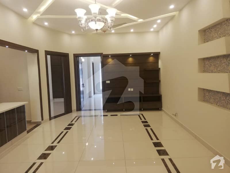 Bahria Town Phase 3 Luxury Designed 10 Marla House For Sale