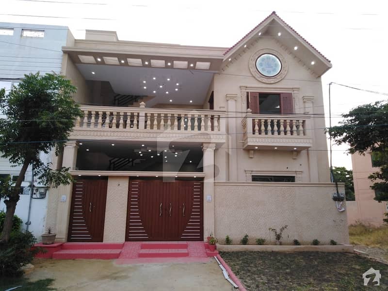 گلشنِ معمار - سیکٹر ٹی گلشنِ معمار گداپ ٹاؤن کراچی میں 6 کمروں کا 10 مرلہ مکان 2.8 کروڑ میں برائے فروخت۔