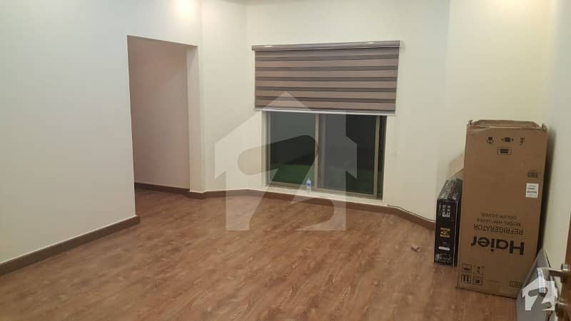 F-11 Safa Heights 03 Bedrooms For Sale