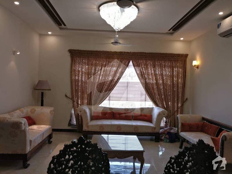 Outclass Farm House On Hot Location Of Barki Road Outclass Farm House On Hot Location Of Barki Road