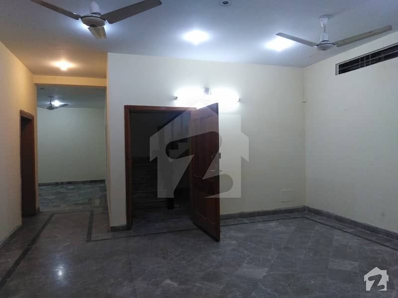 G-10/2 - 500 Sq Yard Penthouse Is Available For Rent