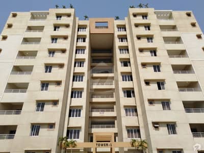 شاہراہِ فیصل کراچی میں 4 کمروں کا 16 مرلہ فلیٹ 1.45 لاکھ میں کرایہ پر دستیاب ہے۔