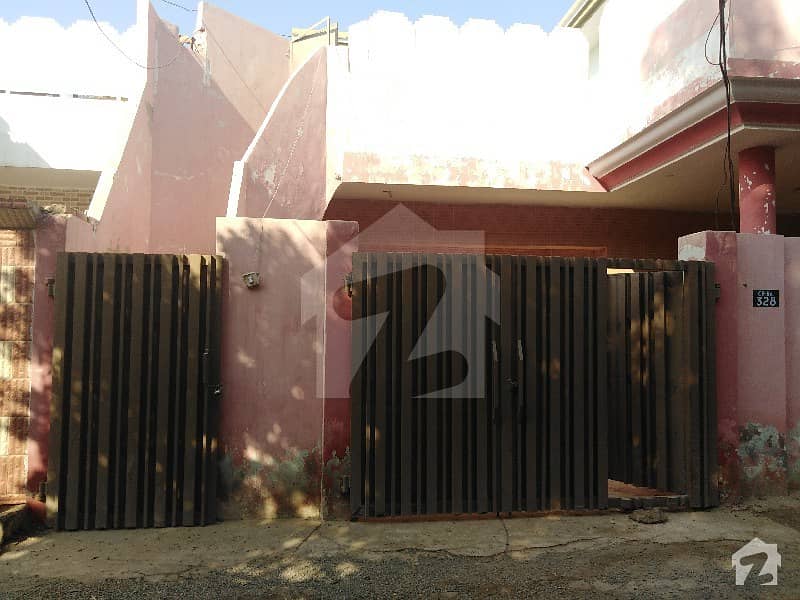 13 Marla Upper Portion Is Available For Rent In Model Town Block  A Bahawalpur