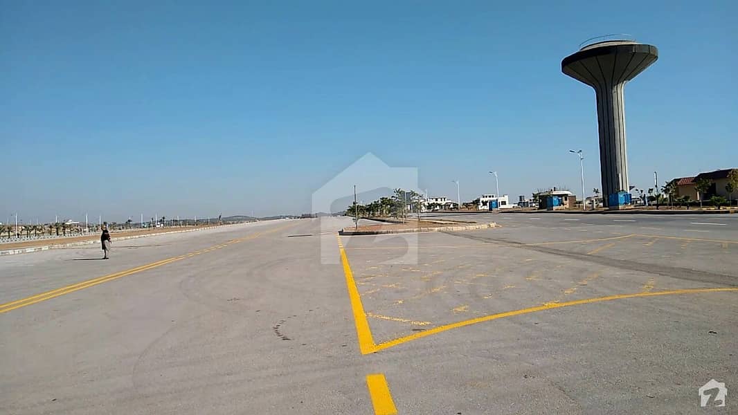Open Transfer Commercial Plot No 552 Available In Business District South