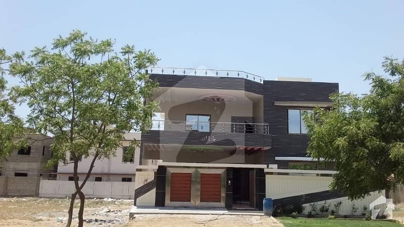 400 Sq Yards House For Sale
