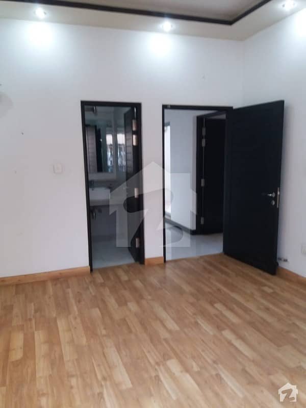 Dha Phase 3 Block Z Lock Upper Portion For Rent DHA Phase 3 Block Z