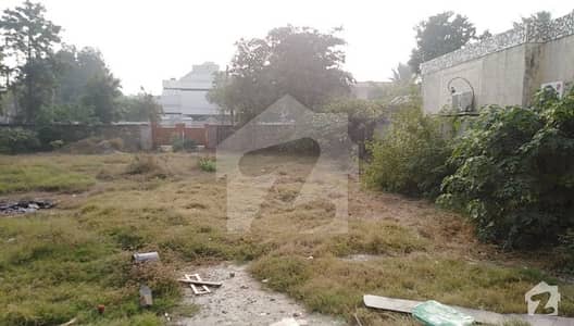 2 Kanal Corner Plot For Sale In C Block Of Model Town Lahore