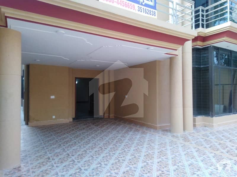 27 Marla Double Storey House For Rent In Model Town Lahore