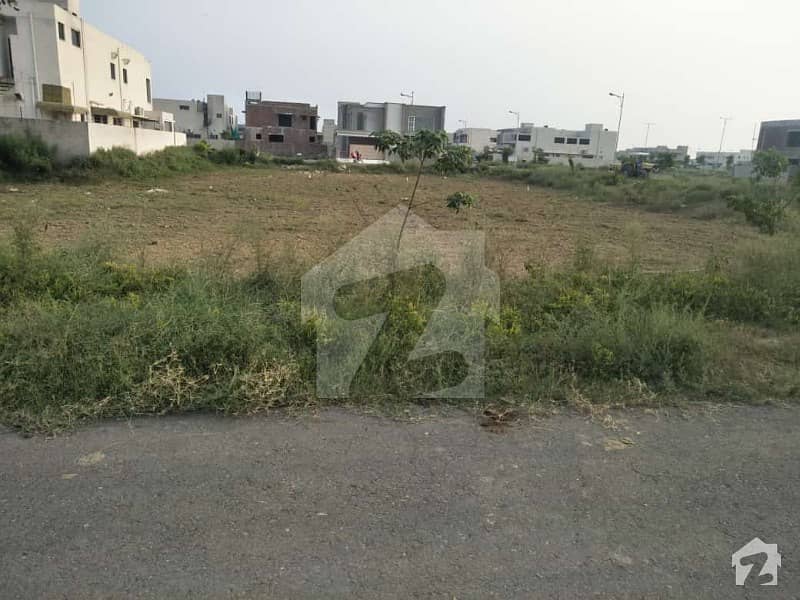 Corner Pair Plot # U-1230+31 For Sale In Dha Phase 7