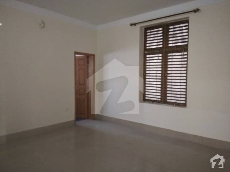 Independent House Canal For Office And Residence Independent House Canal For Office And Residence