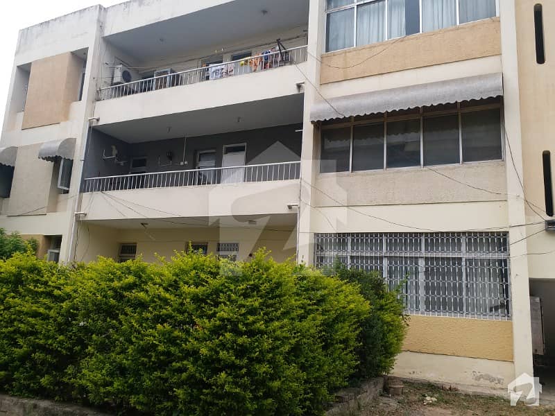 Askari 4 First Floor Flat Available For Rent