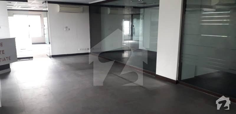 Complete Floor Available For Rent Complete Floor Available For Rent