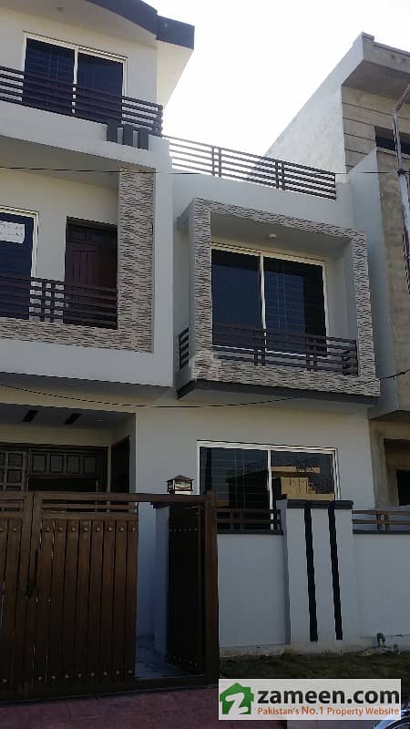 25x40 Brand New House For Sale With 4 Bedrooms In G-13 Islamabad