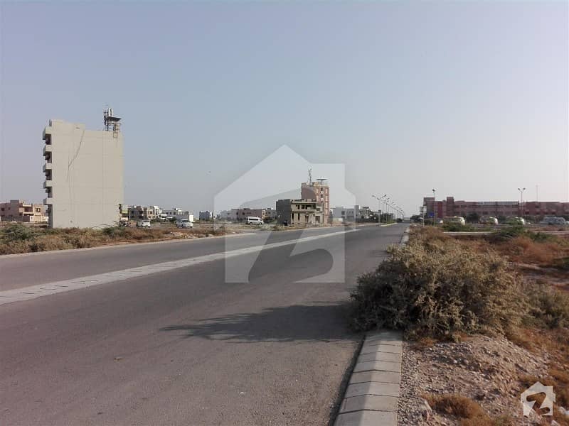 100 Yard Commercial Plot Available For Sale
