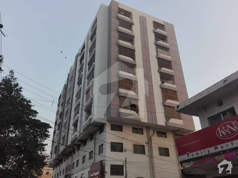نارتھ ناظم آباد ۔ بلاک ایچ نارتھ ناظم آباد کراچی میں 2 کمروں کا 3 مرلہ فلیٹ 65 لاکھ میں برائے فروخت۔
