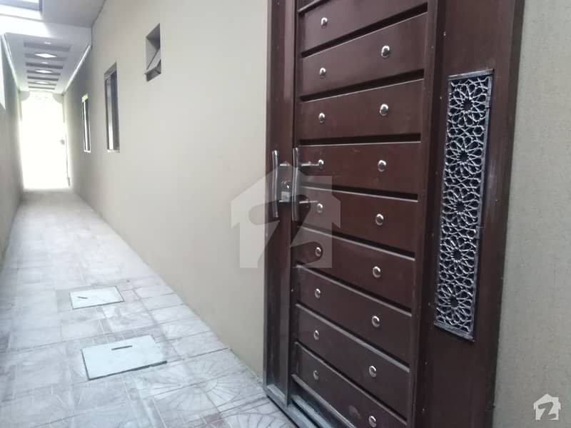 سمن آباد لاہور میں 4 کمروں کا 2 مرلہ مکان 52 لاکھ میں برائے فروخت۔