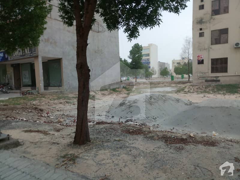 5 Marla Commercial Plot Sector C Near Ravi Resturant Bahria Town