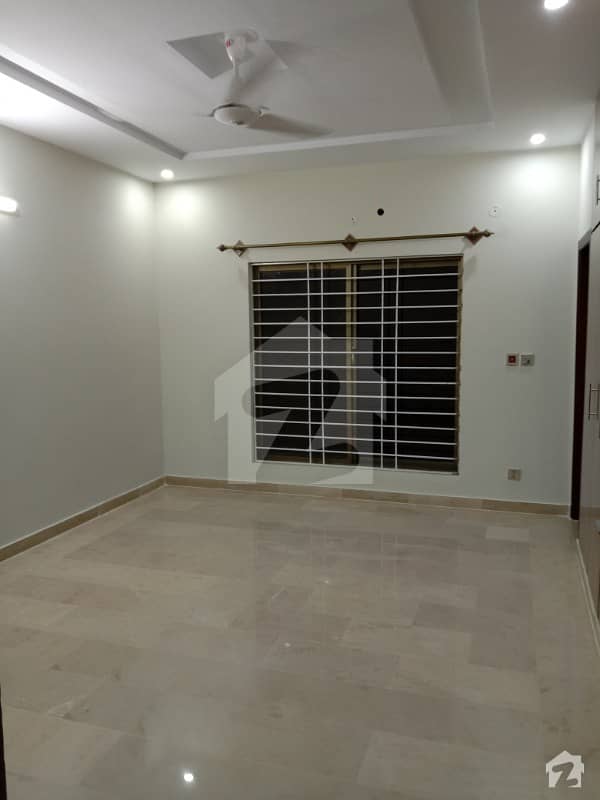 Flat Is Available For Rent - Bahria Phase 7
