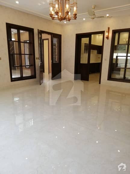 2 Kanal Full Furnished House For Sale