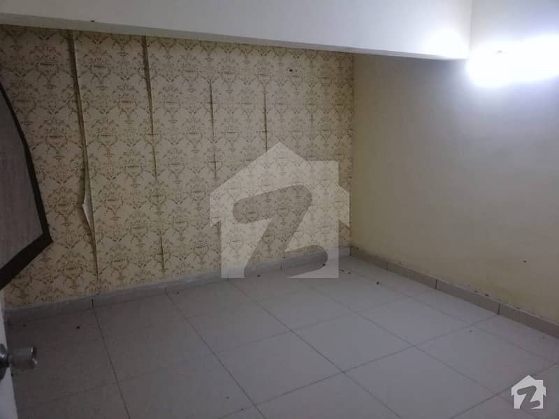 1500 Sq Feet Well Maintained Apartment Is Available For Rent
