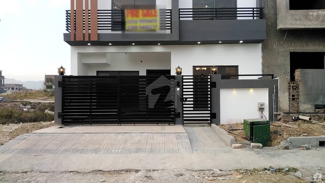 D-12/1 Luxury 4 Marla Brand New House Is Available For Sale