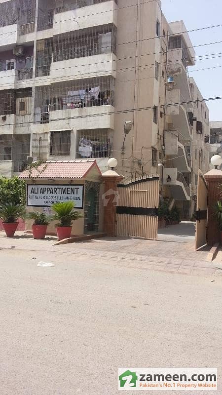 Ali Apartment. 2 bad. d . d Renovated Block 3 Near K. D. A market. 