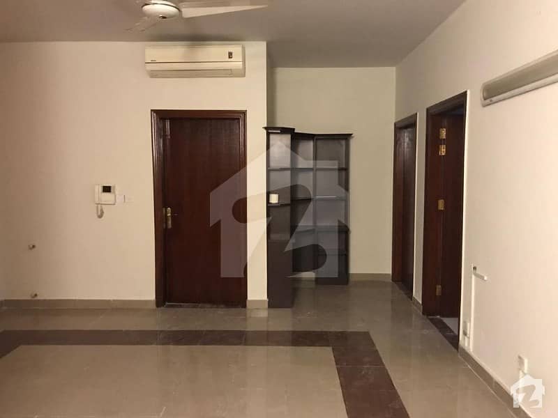 Flat Is Available For Sale Flat Is Available For Sale