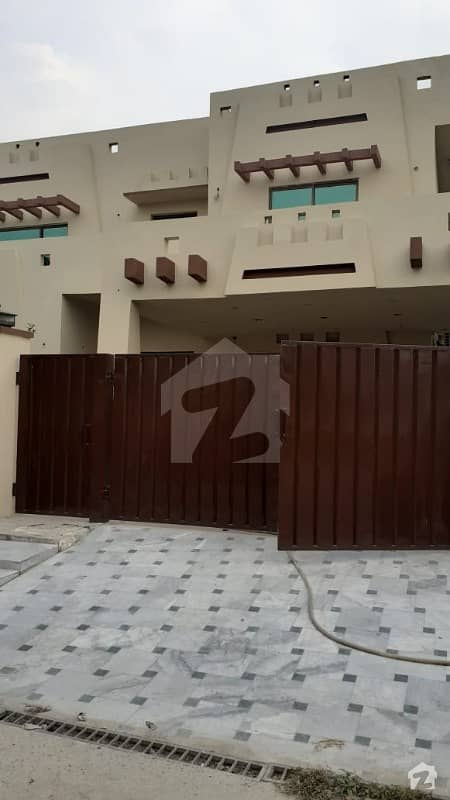 Good Condition 1 Kanal Used Corner House Is Available For Sale