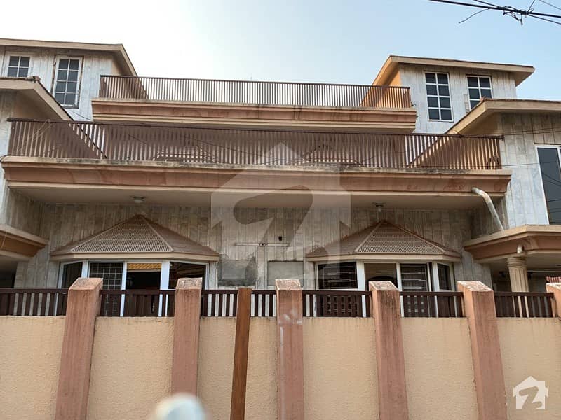 One Kanal Duplex House For Sale With Two Separate Independent Portions