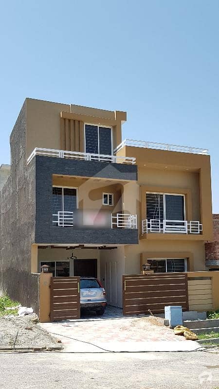 Brand New 7 Marla Double Portion House For Sale In Jinnah Garden