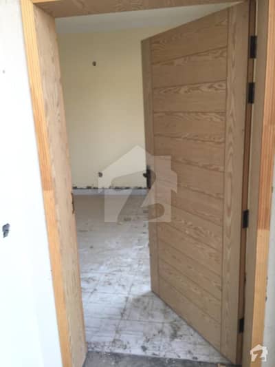 Corner Ground Floor 5 Marla Beautifully Build Flat Available For Sale Corner Ground Floor 5 Marla Beautifully Build Flat Available For Sale