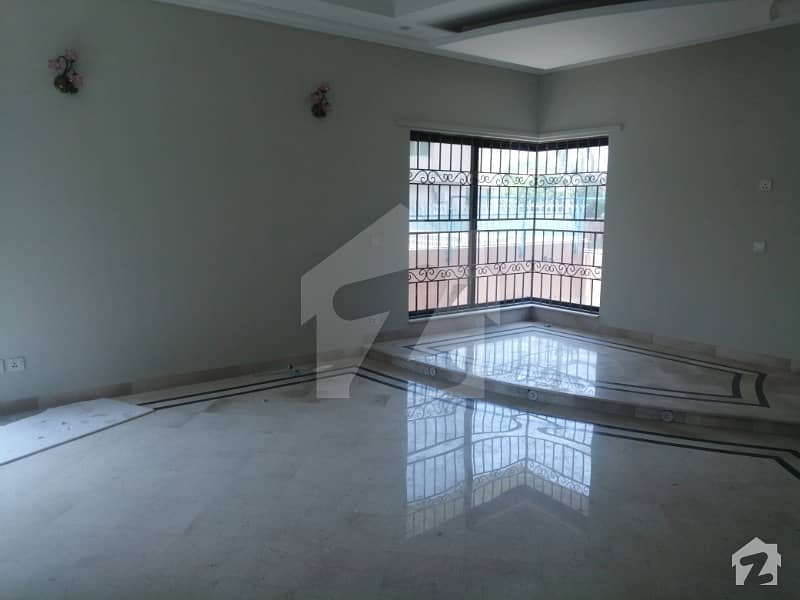 2 kanal owner build maintained house for rent in phase 6