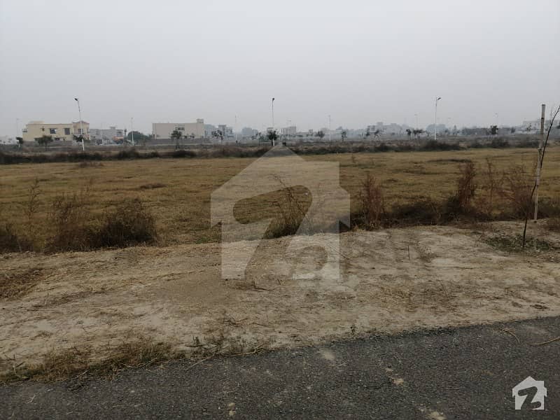 Dha Phase 8 Block U 1 Kanal Prime Location Possession Available Near To Airport