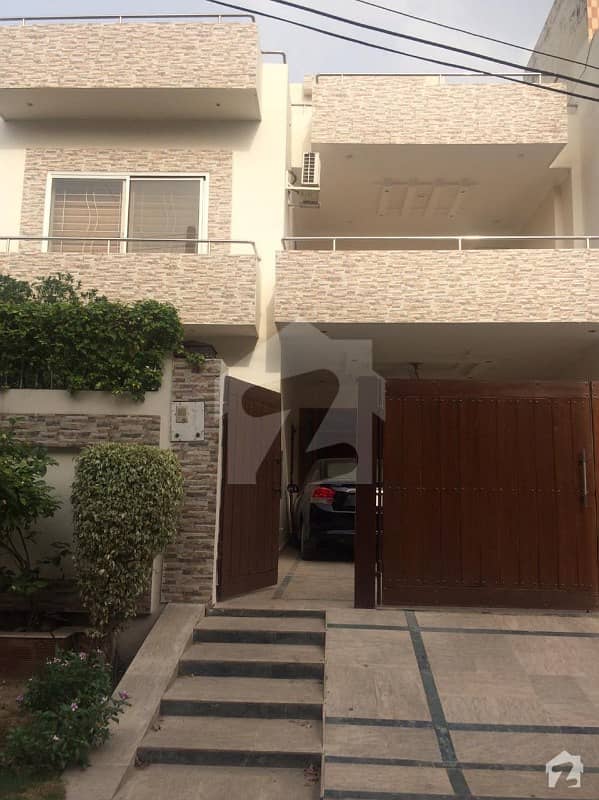 12 Marla Used House With 5 Beds For Sale In Architects Engineers Housing Societylahore