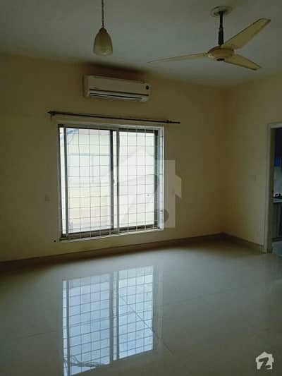 Upper Portion For Rent